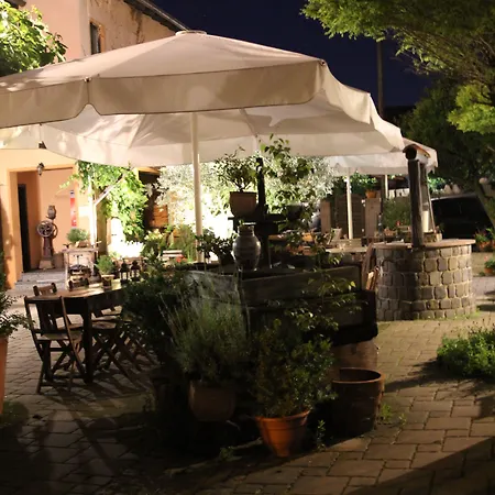 Hotel Gruener Wald 3*